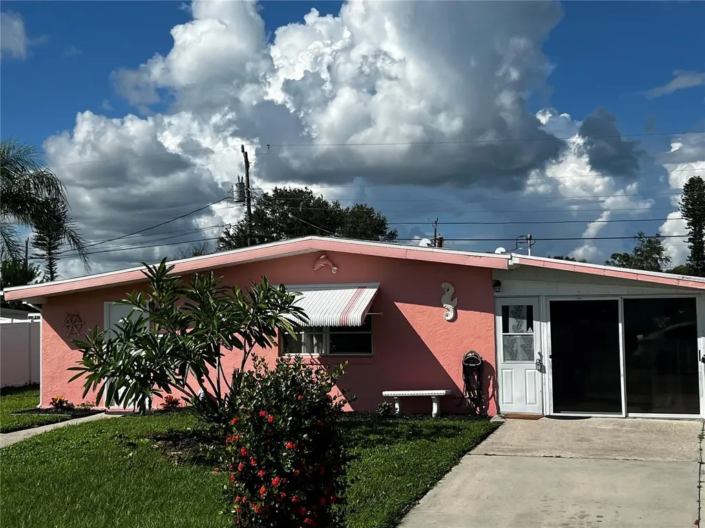 8186 Agress Avenue North Port FL 34287