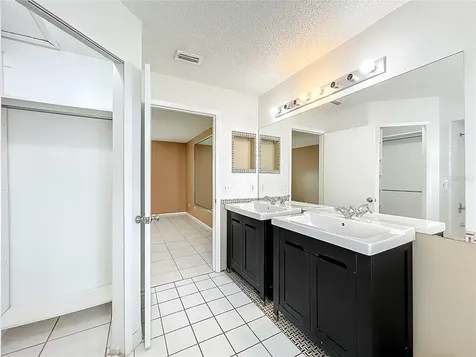 6449 Royal Tern Street Orlando FL 32810