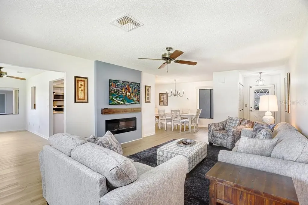 1409 Ingram Drive Sun City Center FL 33573