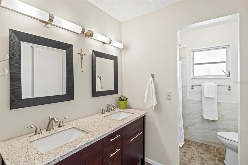 2214 Michele Drive Sarasota FL 34231