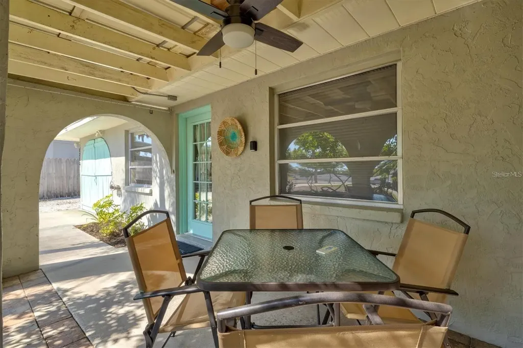 2214 Michele Drive Sarasota FL 34231