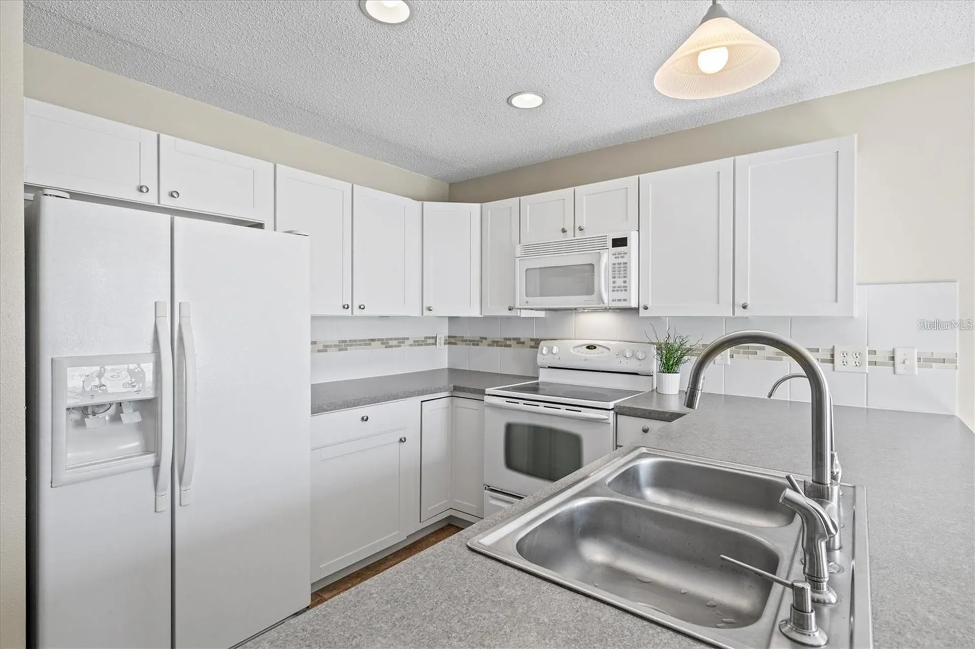 2214 Michele Drive Sarasota FL 34231
