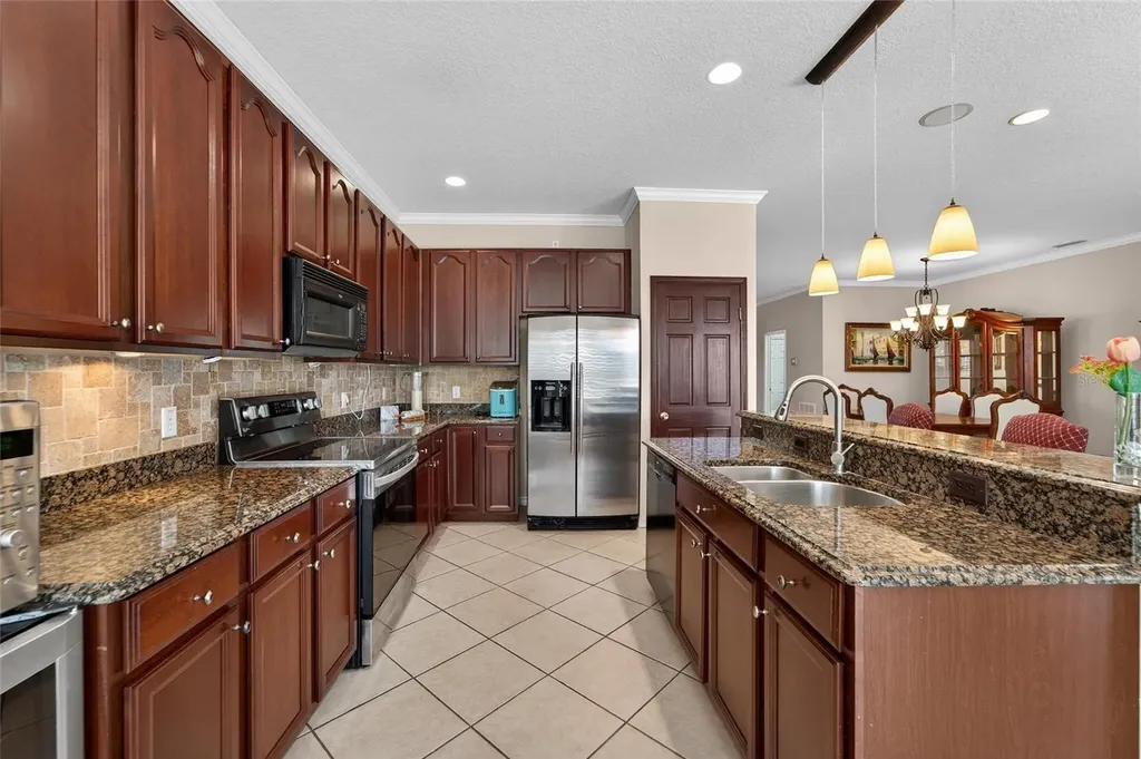 144 Silver Falls Drive Apollo Beach FL 33572