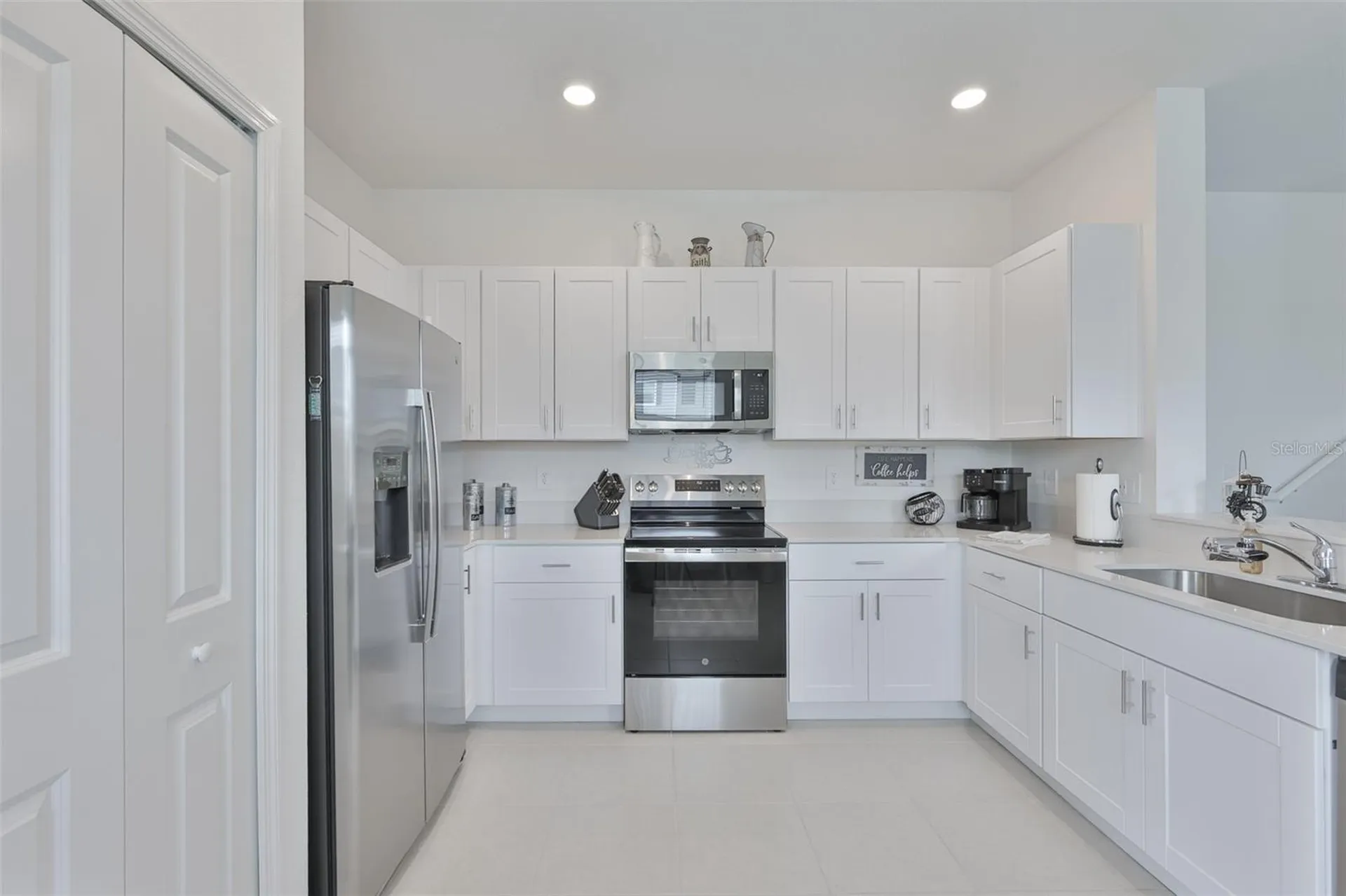 2661 Sunray Venus Way Ruskin FL 33570