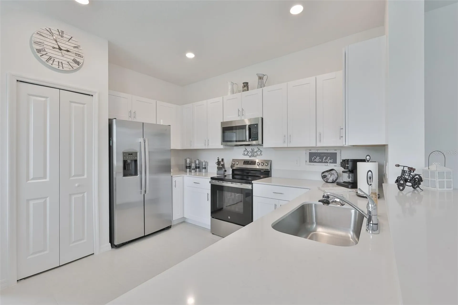 2661 Sunray Venus Way Ruskin FL 33570