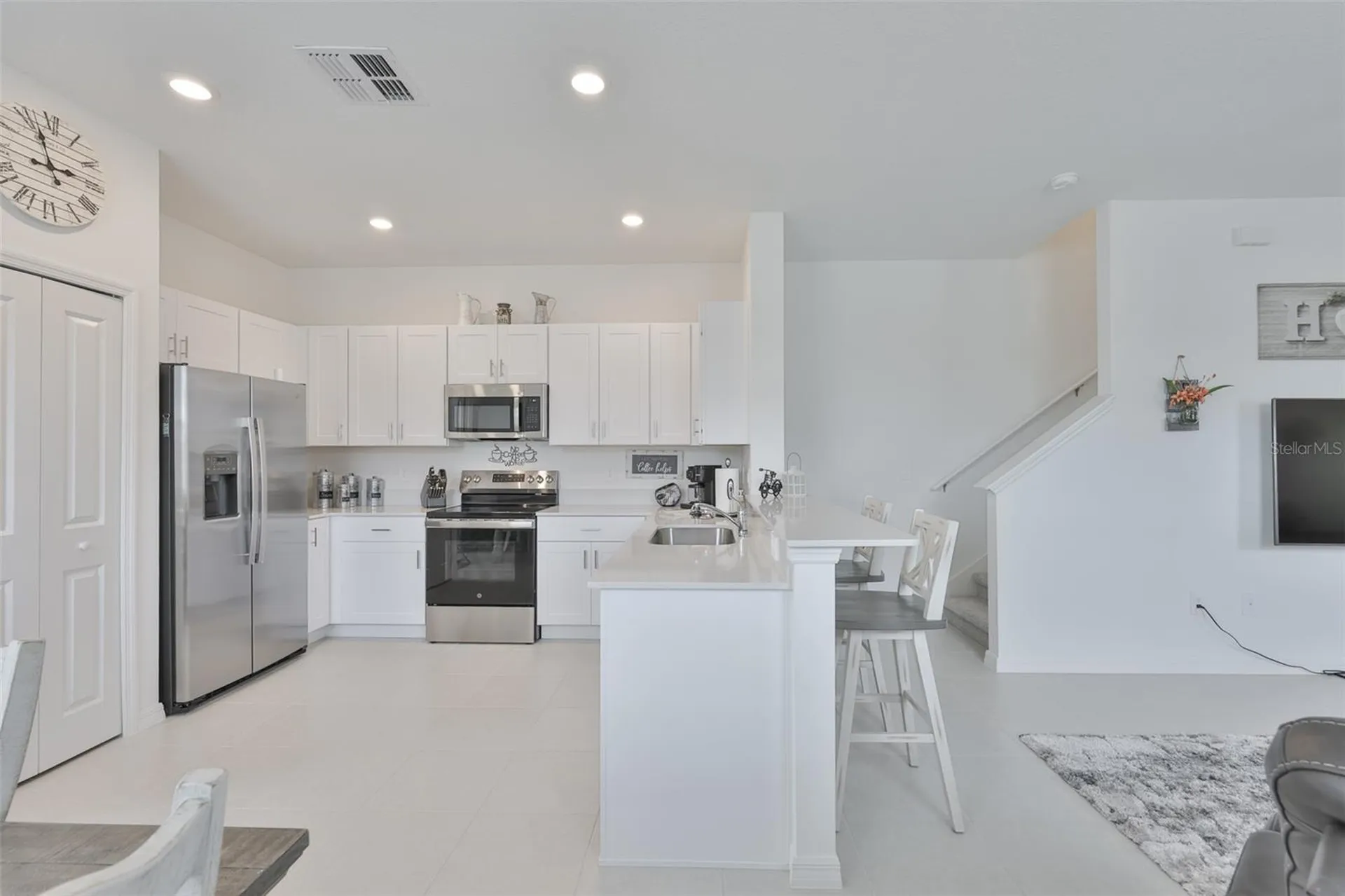 2661 Sunray Venus Way Ruskin FL 33570