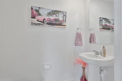 2661 Sunray Venus Way Ruskin FL 33570