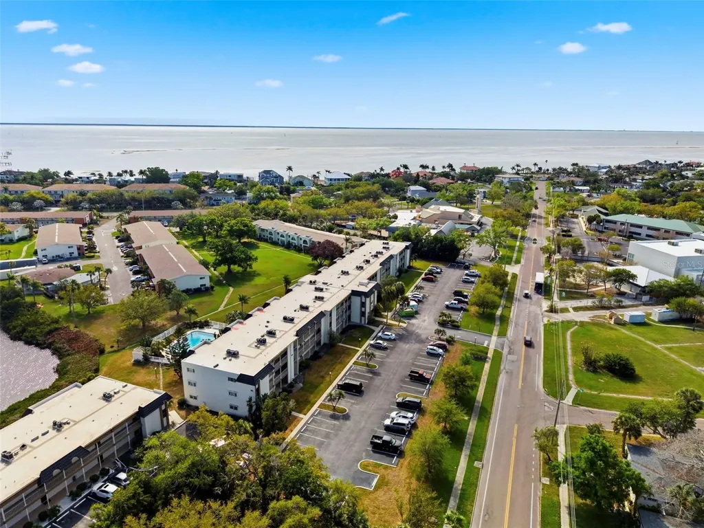 4595 Chancellor Street NE St Petersburg FL 33703
