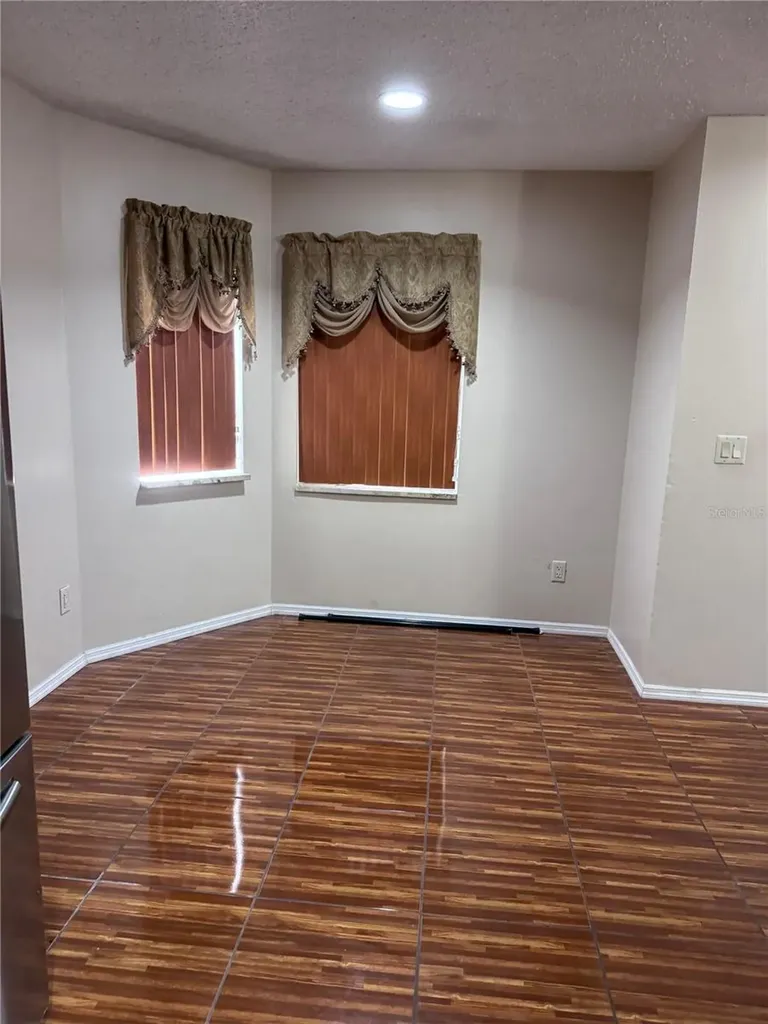 138 Pinewood Circle Kissimmee FL 34743