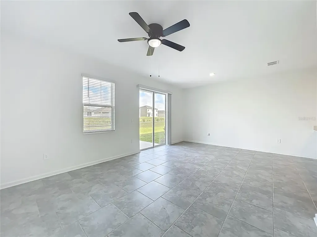 3185 Laurent Loop Davenport FL 33837