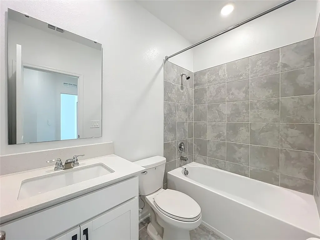 3185 Laurent Loop Davenport FL 33837