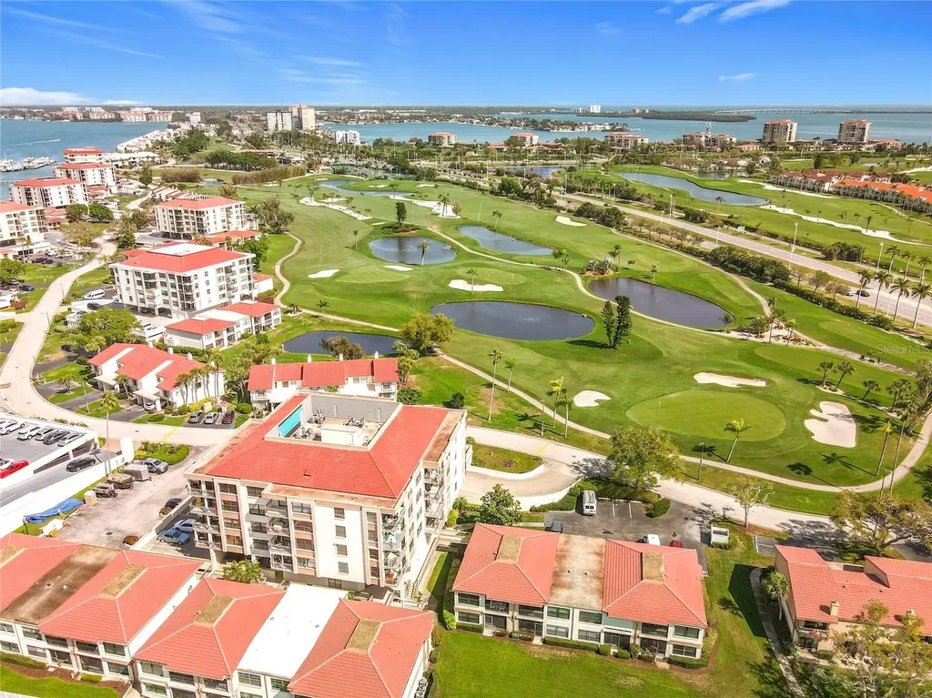6211 Sun Boulevard St Petersburg FL 33715