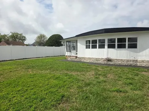13 Hamilton Lane Palm Harbor FL 34684