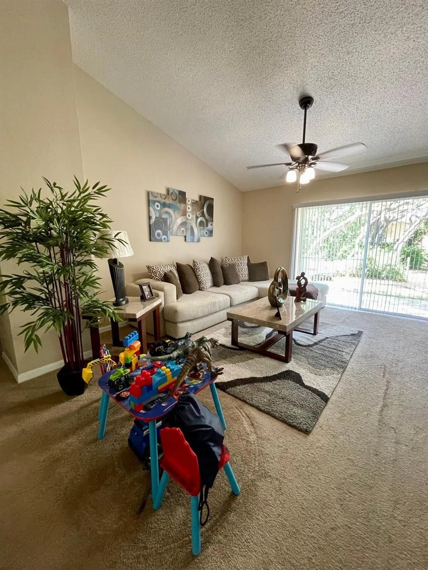 1822 Manitoba Court Kissimmee FL 34759
