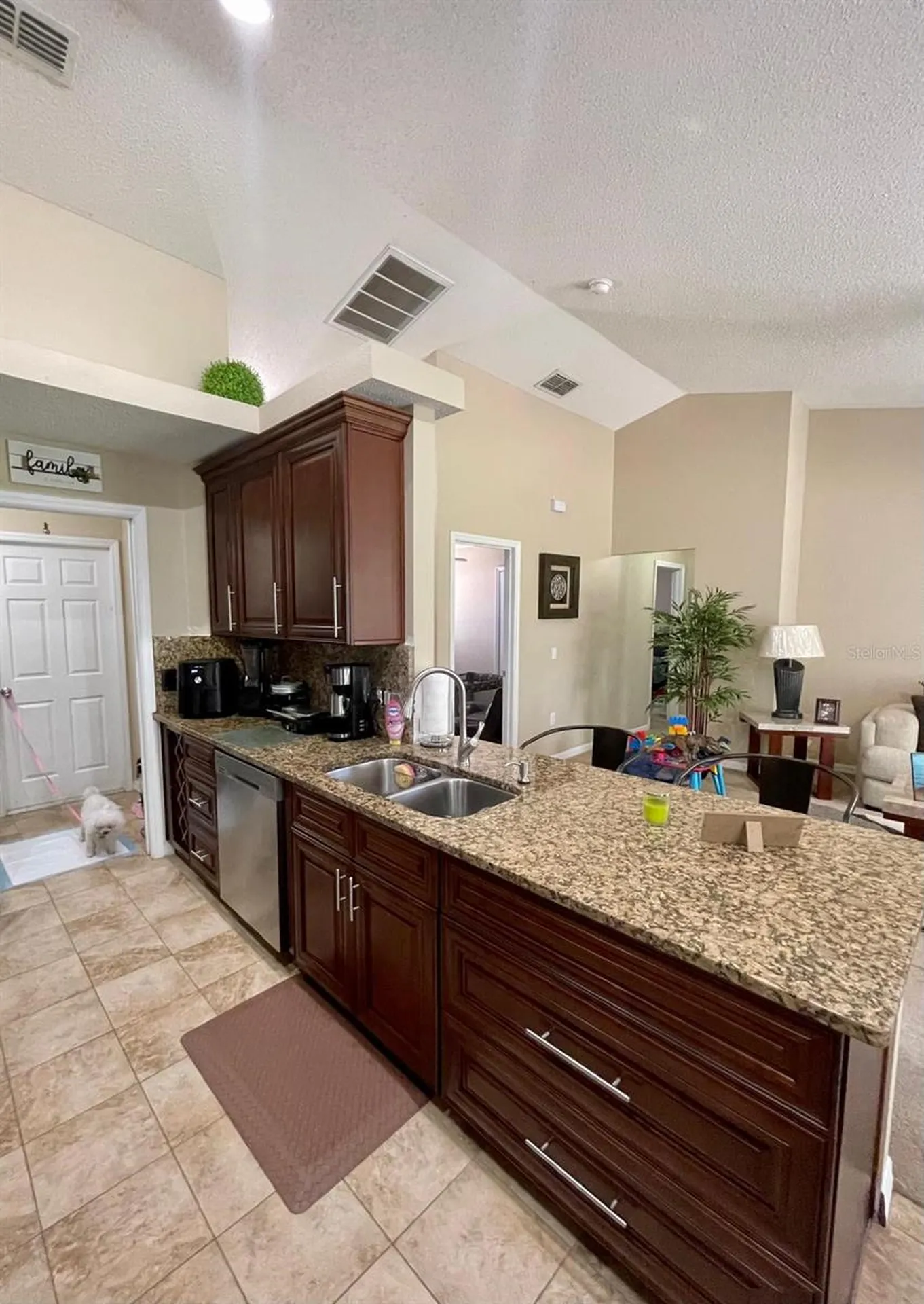 1822 Manitoba Court Kissimmee FL 34759