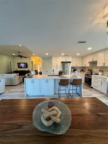 4140 Augustine Avenue Sarasota FL 34231