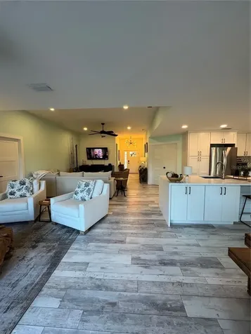 4140 Augustine Avenue Sarasota FL 34231