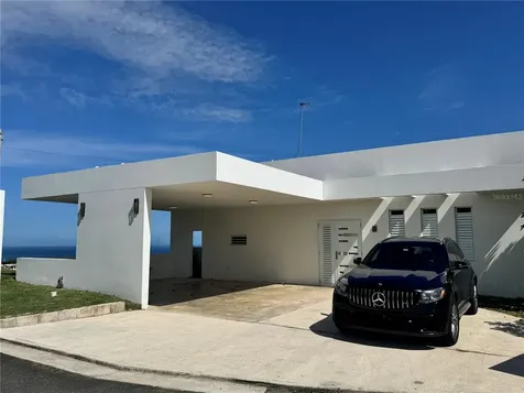 El Cocal Country Club Bo. Camino Nuevo Yabucoa PR 00767