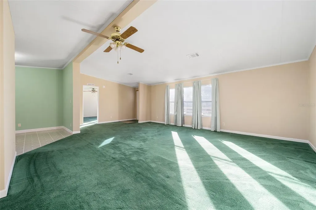 38805 Emeralda Island Road Leesburg FL 34788