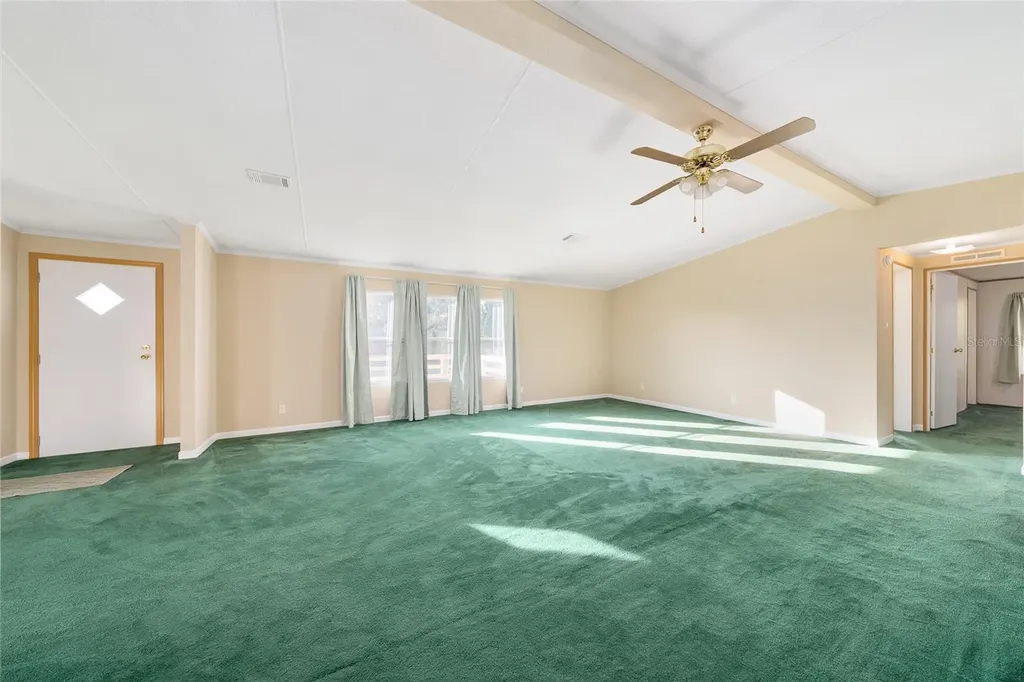 38805 Emeralda Island Road Leesburg FL 34788