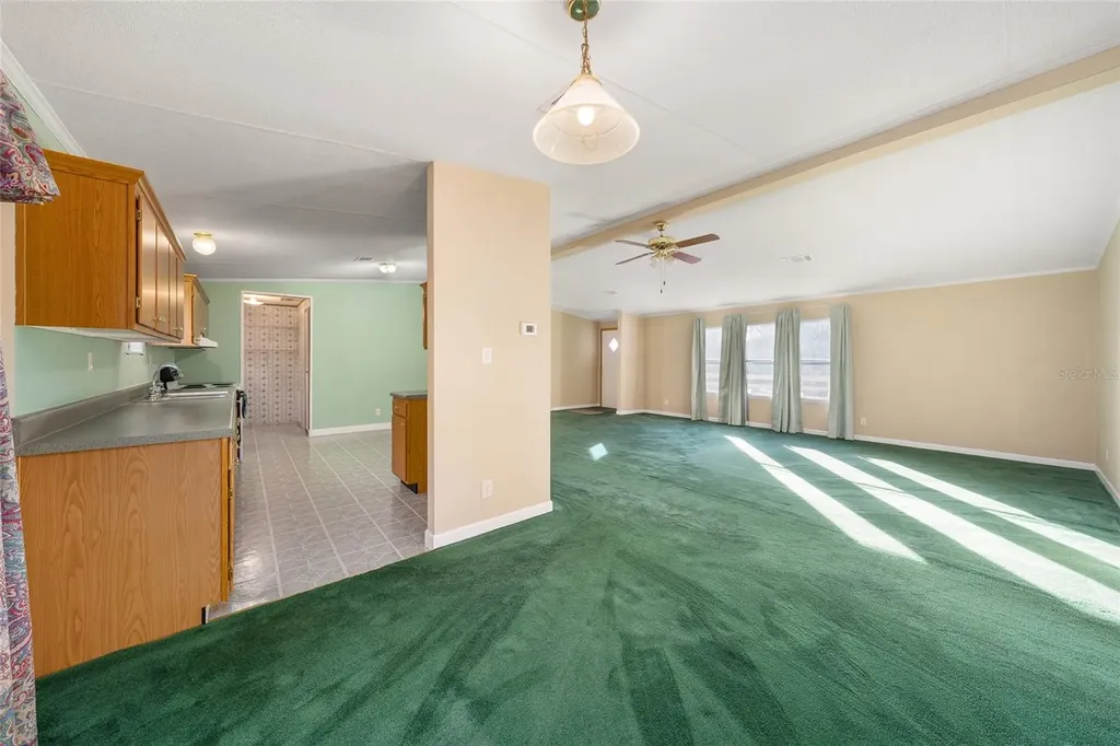 38805 Emeralda Island Road Leesburg FL 34788
