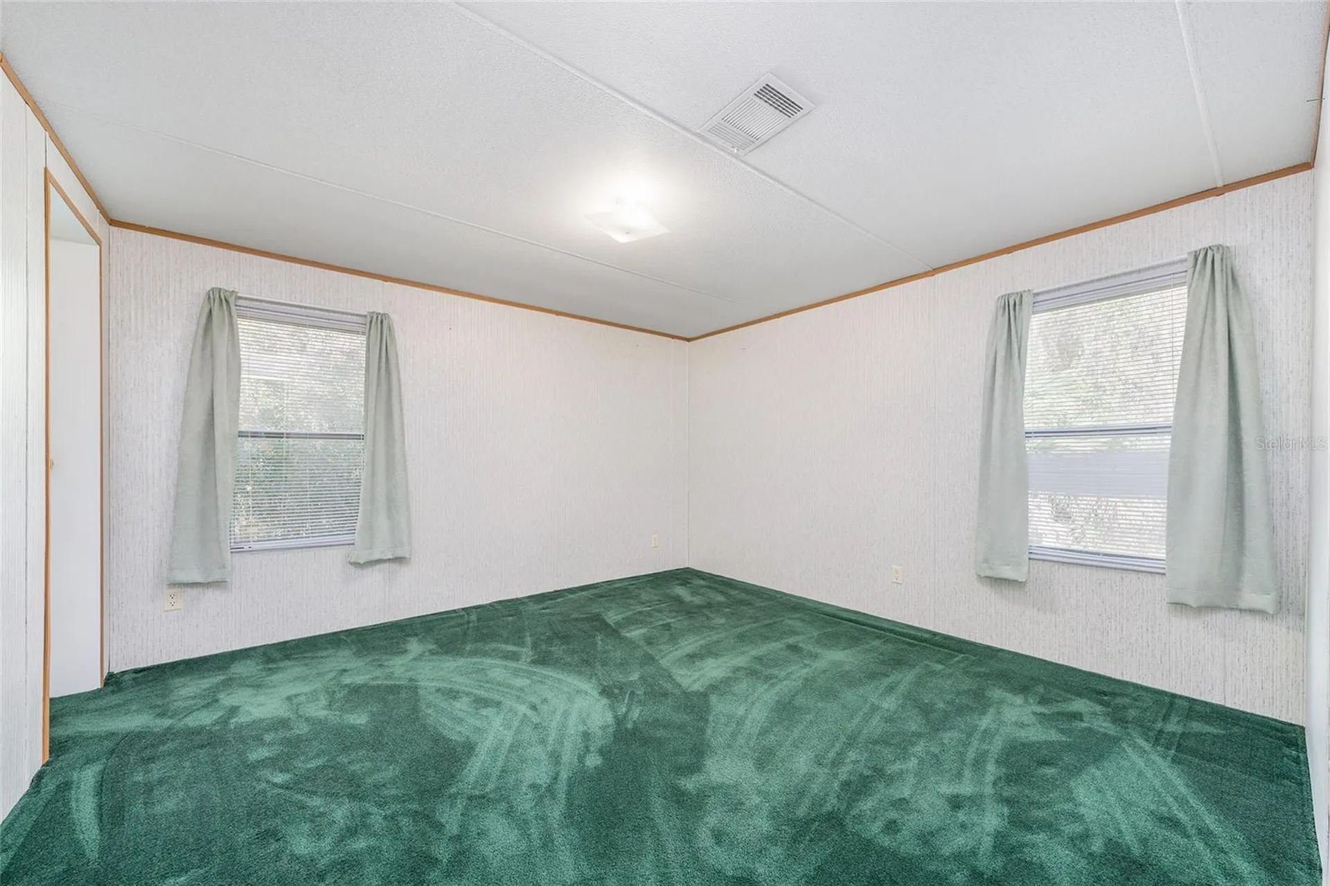 38805 Emeralda Island Road Leesburg FL 34788