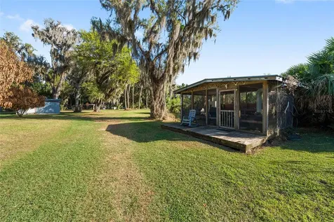38805 Emeralda Island Road Leesburg FL 34788