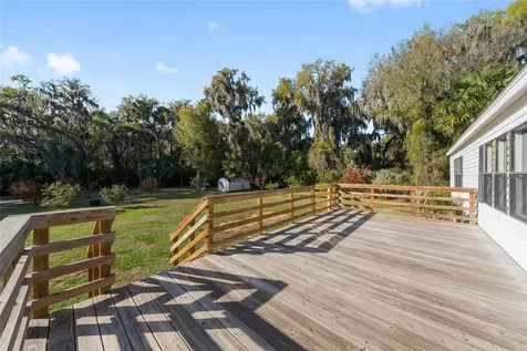38805 Emeralda Island Road Leesburg FL 34788