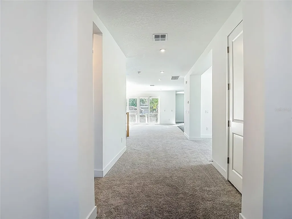 4614 W Euclid Avenue Tampa FL 33629