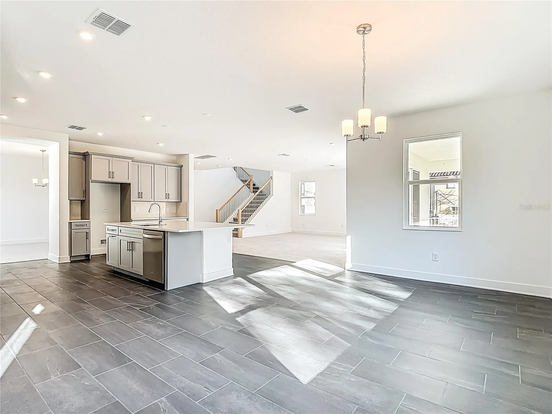 4614 W Euclid Avenue Tampa FL 33629