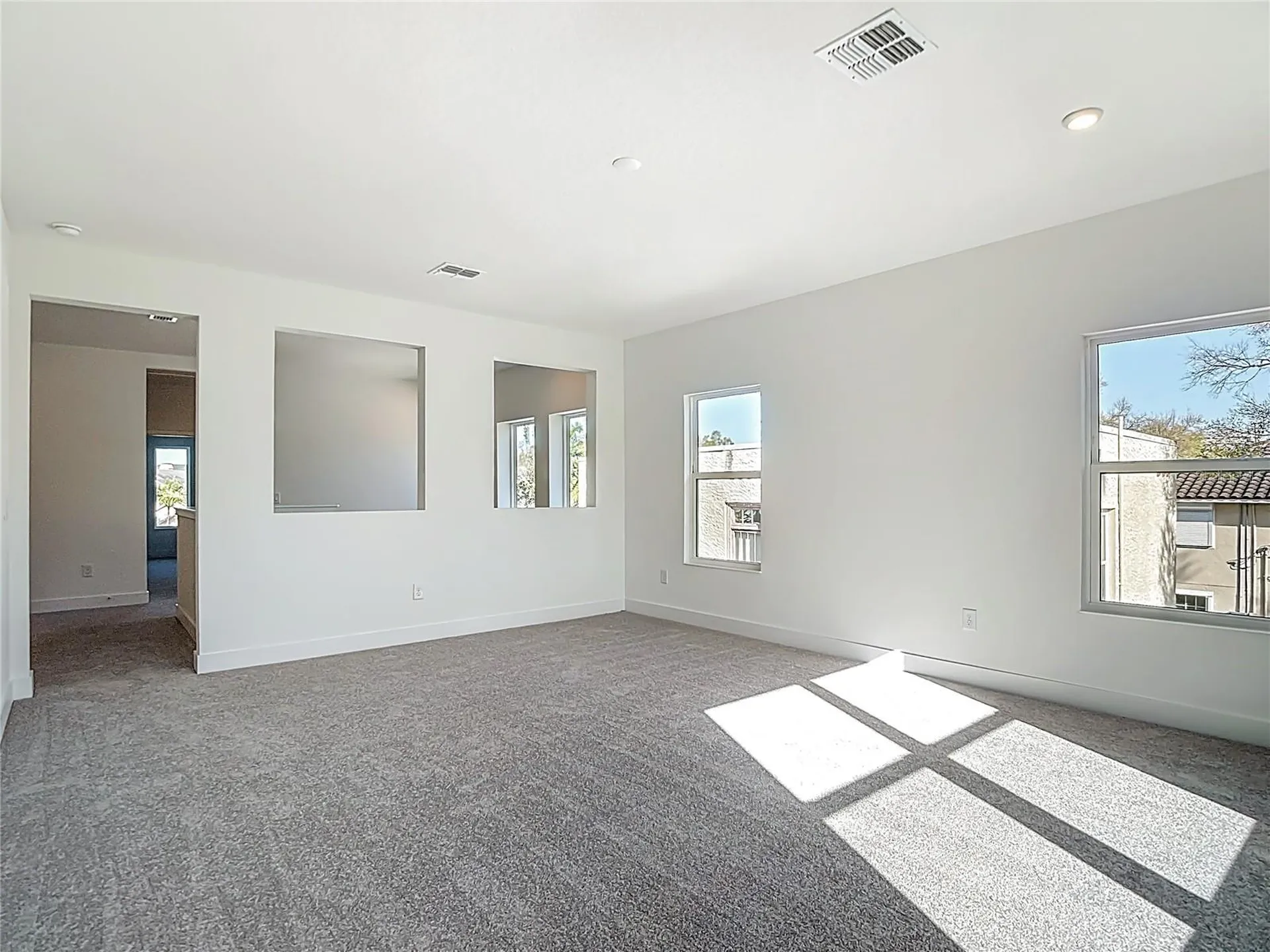 4614 W Euclid Avenue Tampa FL 33629