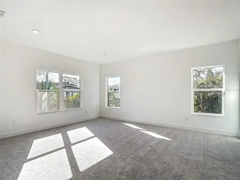 4614 W Euclid Avenue Tampa FL 33629