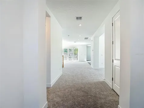 4614 W Euclid Avenue Tampa FL 33629