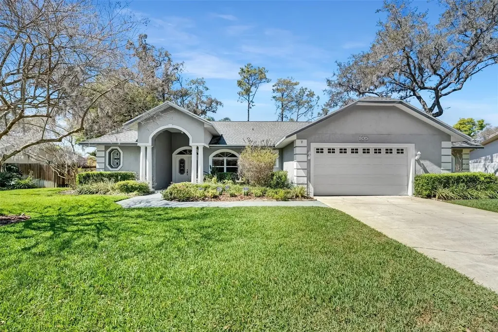 105 Park Street Safety Harbor FL 34695