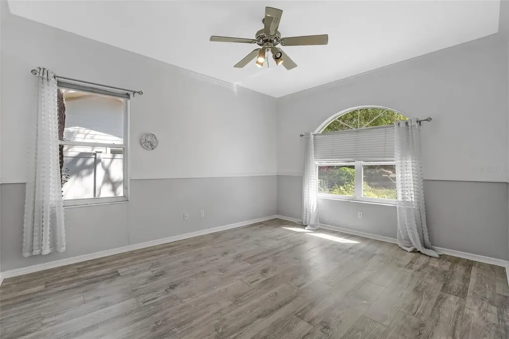105 Park Street Safety Harbor FL 34695