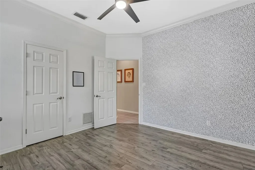 105 Park Street Safety Harbor FL 34695
