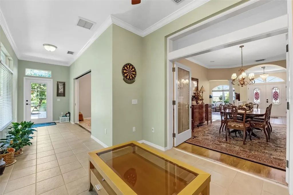 105 Park Street Safety Harbor FL 34695