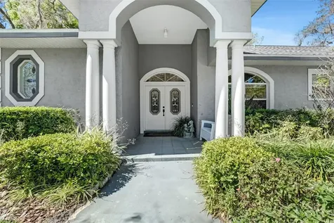 105 Park Street Safety Harbor FL 34695