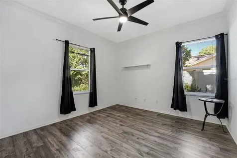 105 Park Street Safety Harbor FL 34695