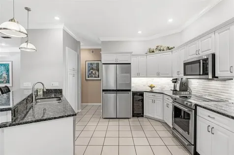 105 Park Street Safety Harbor FL 34695