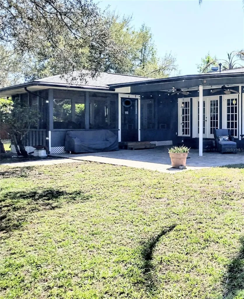 13 Gracie Road Debary FL 32713