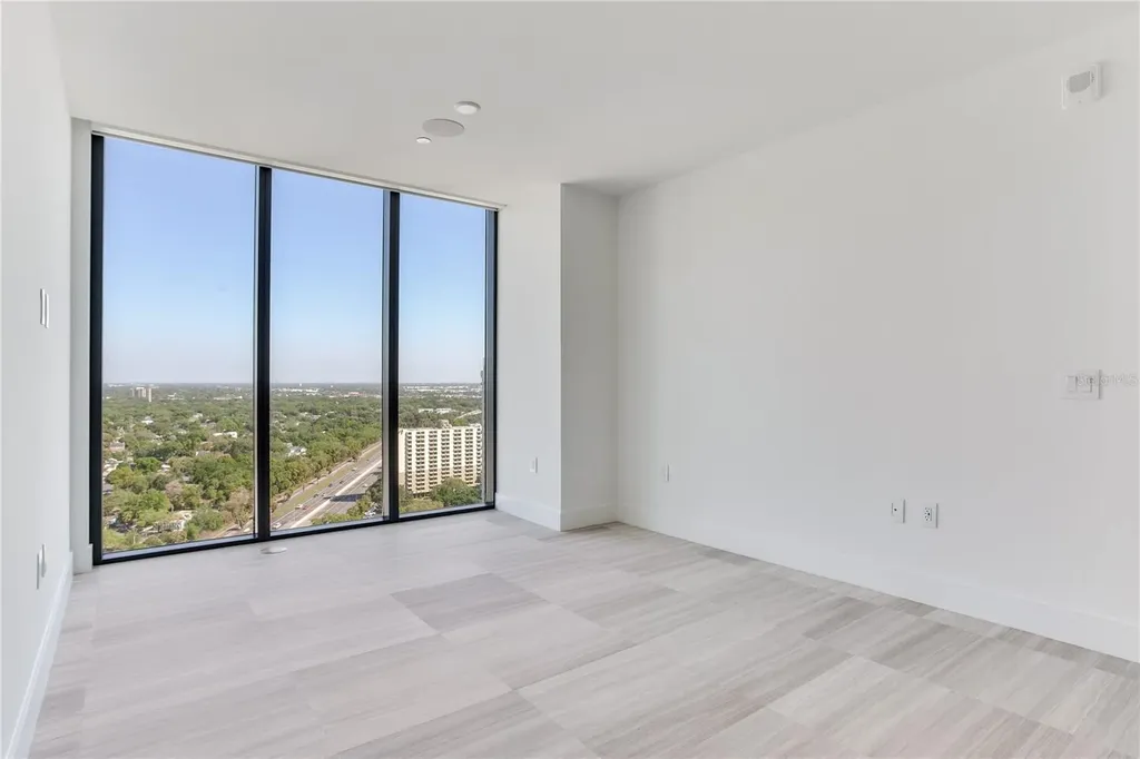 3015 S Ysabella Avenue Tampa FL 33629