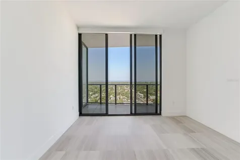 3015 S Ysabella Avenue Tampa FL 33629