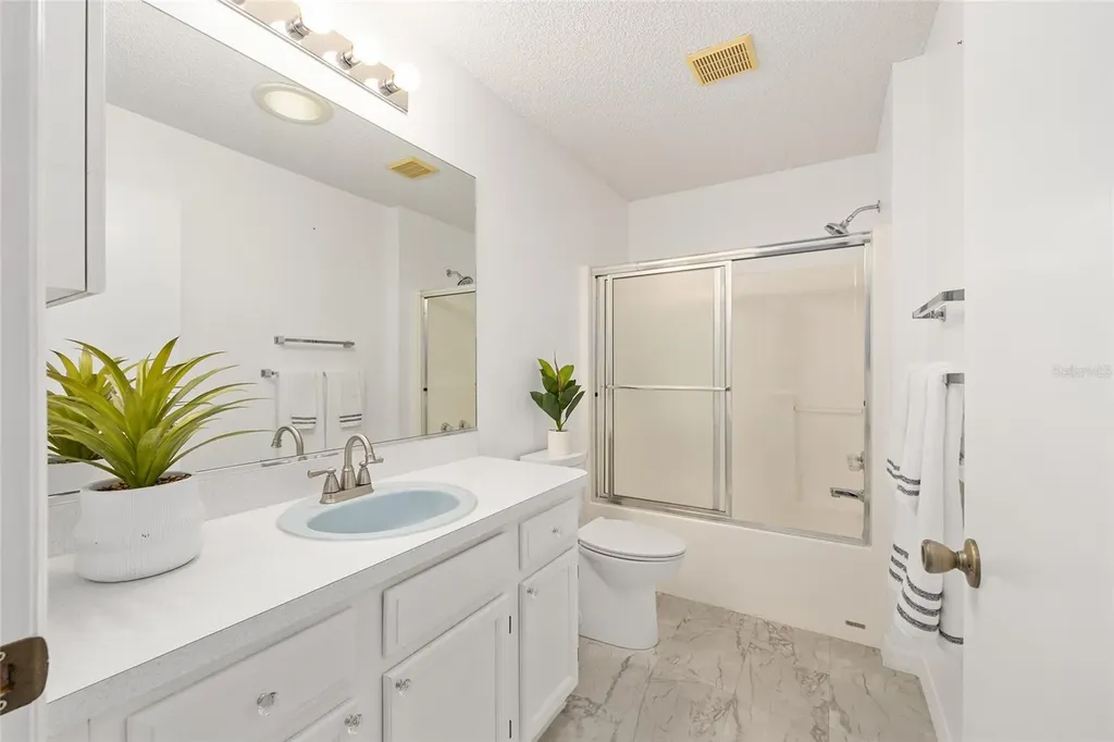 2604 Privada Drive The Villages FL 32162