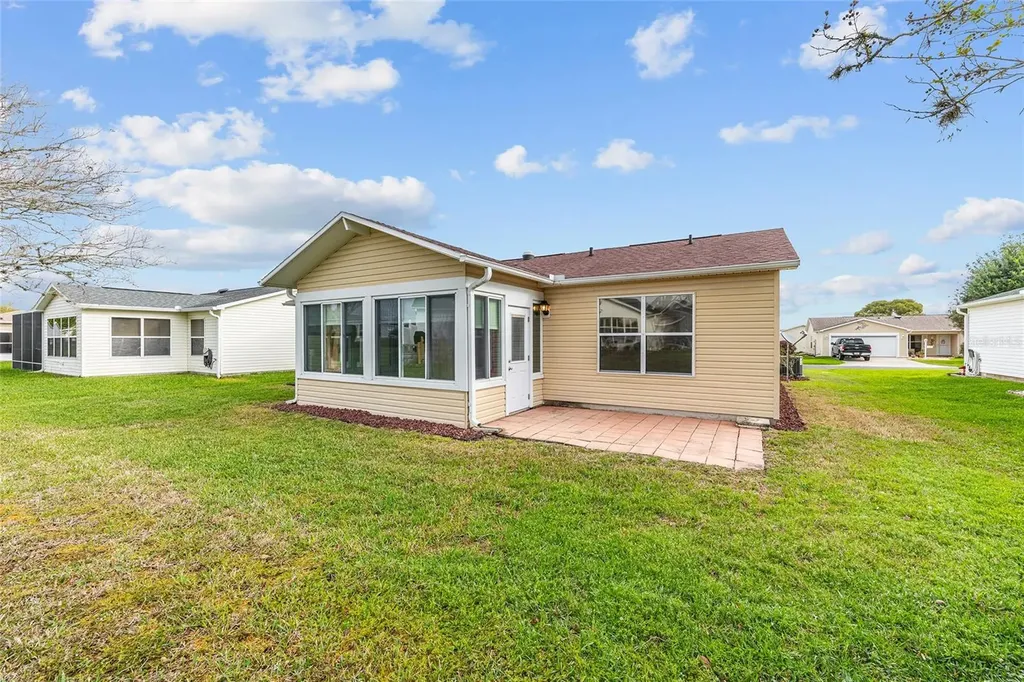 2604 Privada Drive The Villages FL 32162