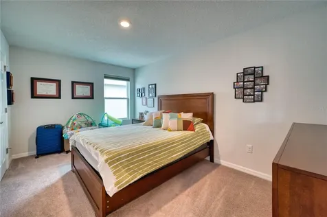 6136 Voyagers Place Apollo Beach FL 33572