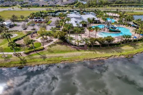 6136 Voyagers Place Apollo Beach FL 33572