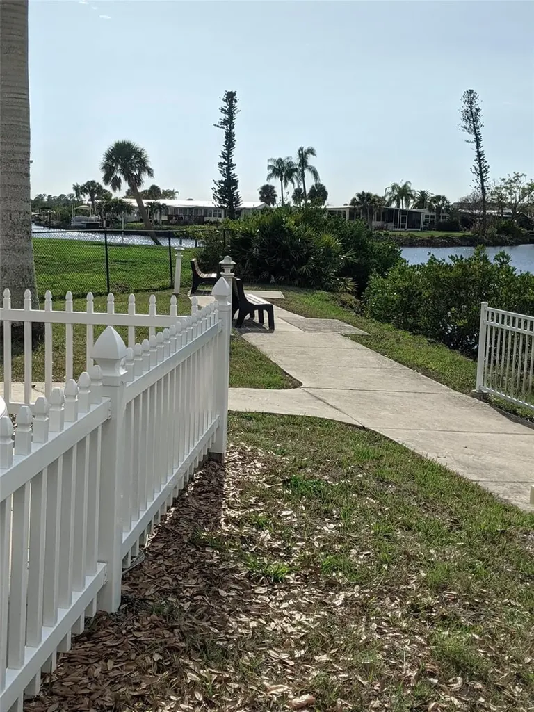 295 Anchors Way North Port FL 34287