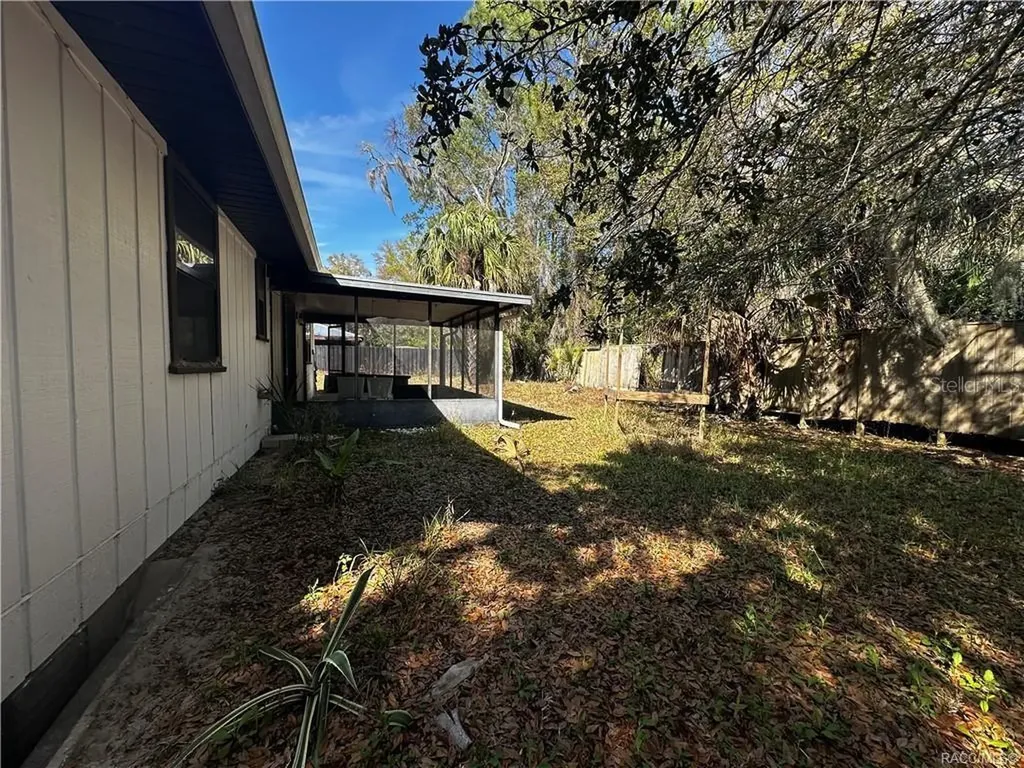4197 N Concord Drive Crystal River FL 34428