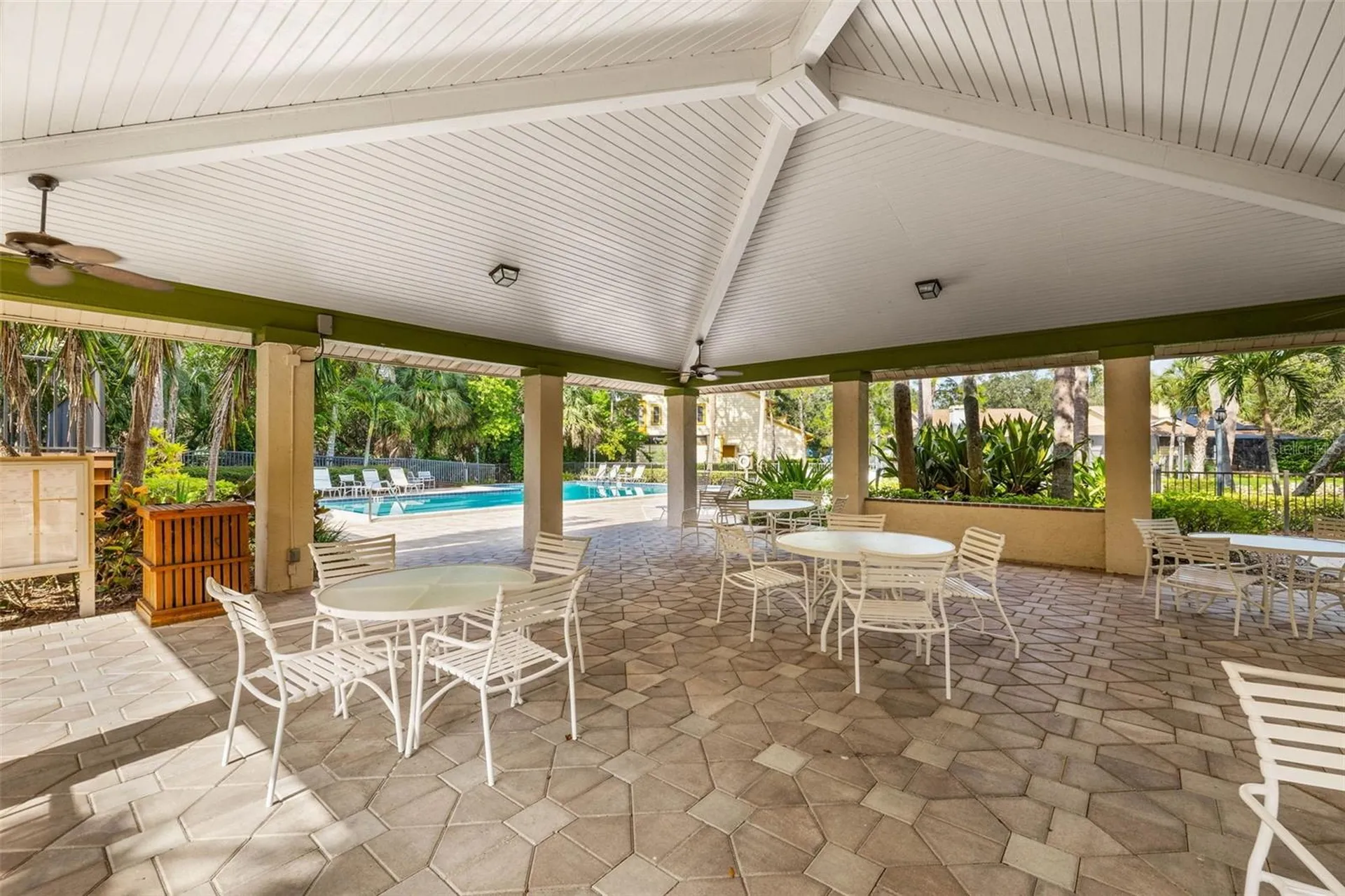 713 Caya Costa Court NE St Petersburg FL 33702